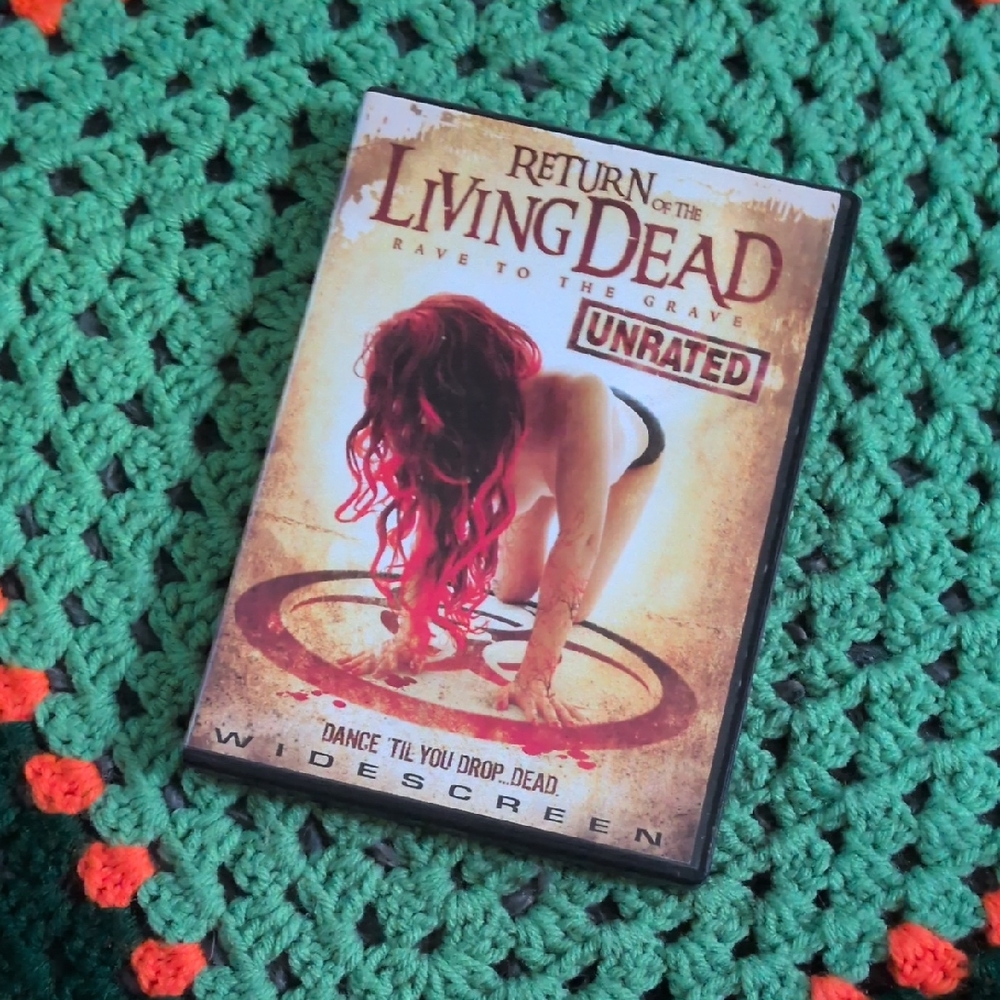 📀5/20 Return of the living dead Rave to the grave dvd